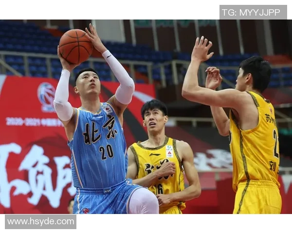 深入分析北京篮球队的节奏打法及其战术特点与影响力 深入分析北京篮球队的节奏打法及其战术特点与影响力