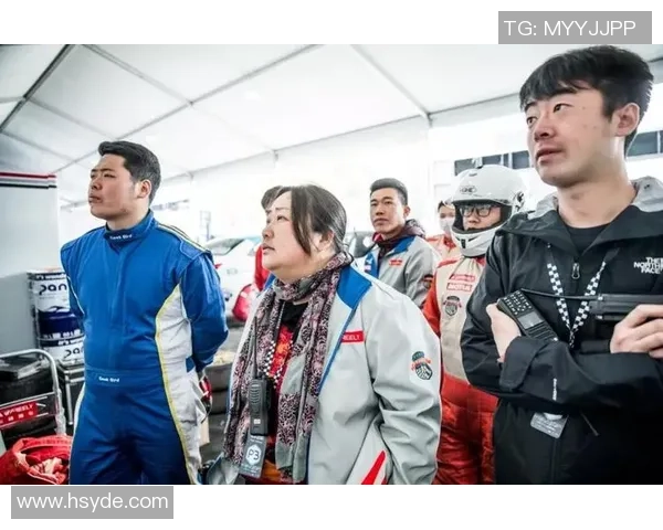 重庆篮球队在耐力排行榜中荣登第三名展现强大实力与拼搏精神 重庆篮球队在耐力排行榜中荣登第三名展现强大实力与拼搏精神